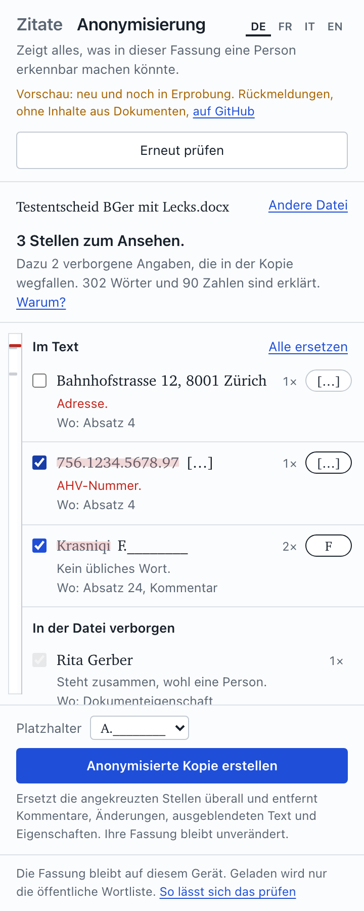 Das Fenster nach einer Prüfung: drei Stellen zum Ansehen (eine Adresse, eine AHV-Nummer, ein einmal übersehener Name), zwei davon mit ihrem Platzhalter angekreuzt, darunter die verborgenen Angaben, die in der Kopie wegfallen.